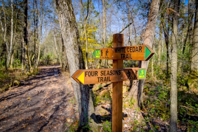 trail sign for bubolz nature preserve a renewable energy client